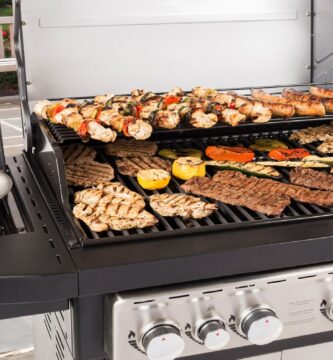 Cómo elegir la barbacoa perfecta para las celebraciones